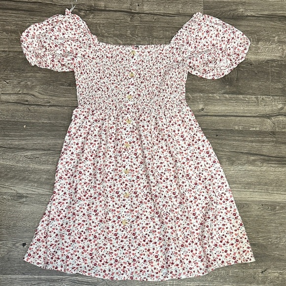 Sweet Rain Dresses & Skirts - Sweet Rain Floral Pink Dress with Puff Sleeves